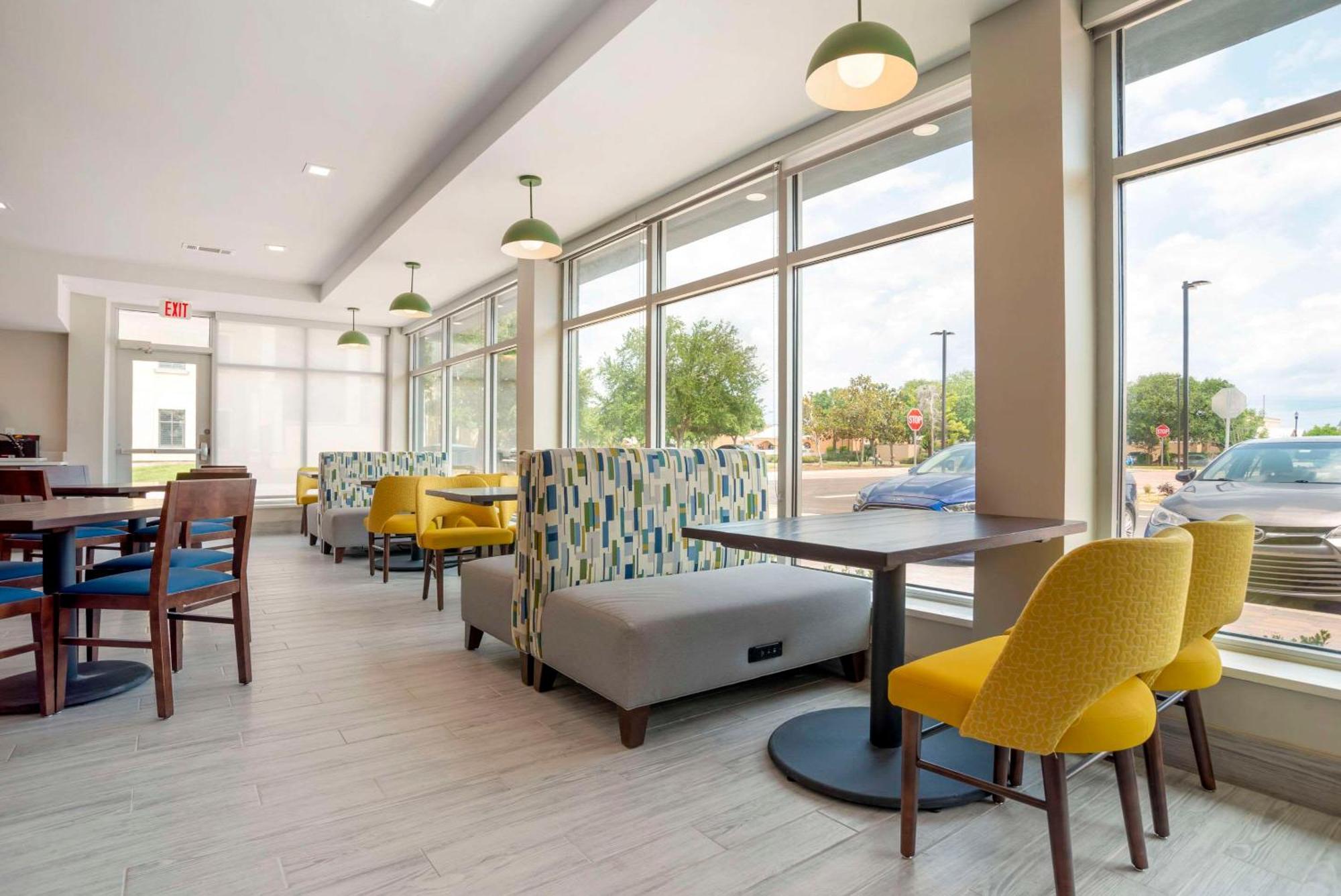 Comfort Inn & Suites Destin Near Henderson Beach Miramar Beach Exteriör bild